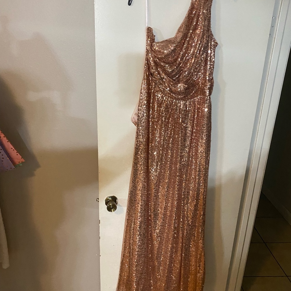 Rose Gold One Shoulder Evening Gown with Broken Zipper - Picture 6 of 7